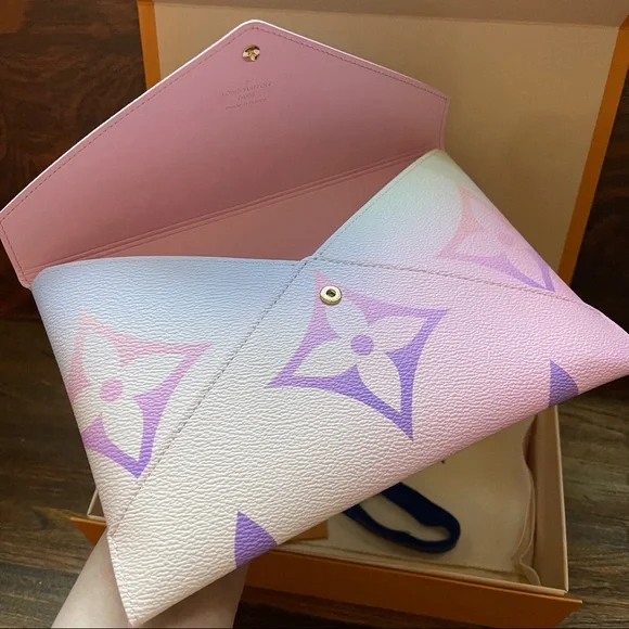 SOLD! Louis Vuitton Large Kirigami Sunrise Pastel - Picture 3 of 7